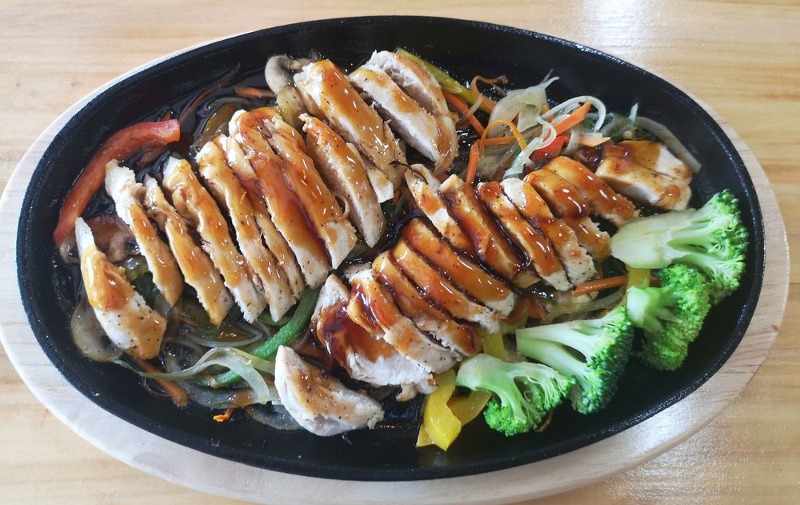Teriyaki Chicken
Sushi8 - Santa Fe
