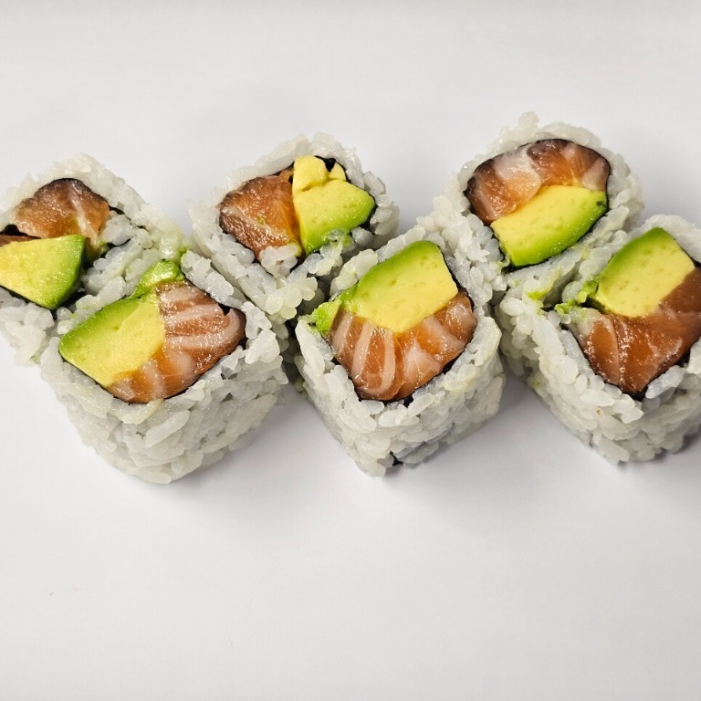 Salmon Avocado Roll
