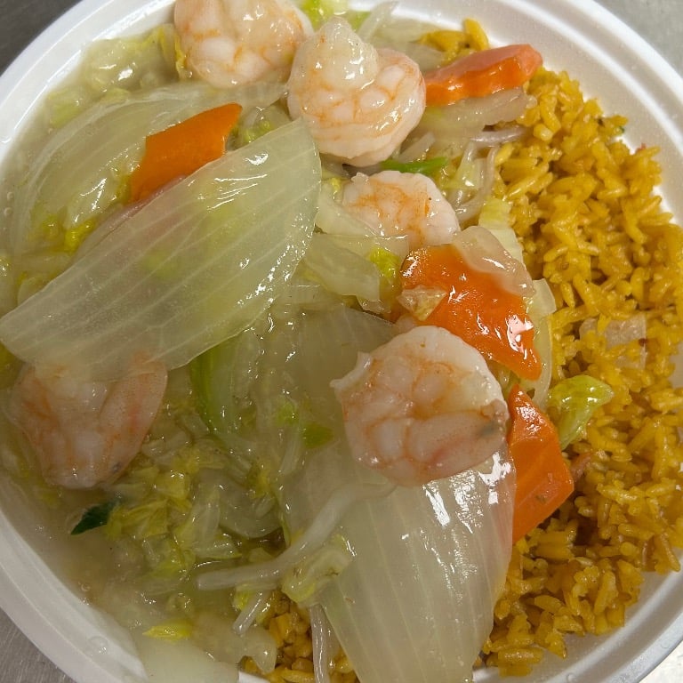 虾炒面 <br> Shrimp Chow Mein