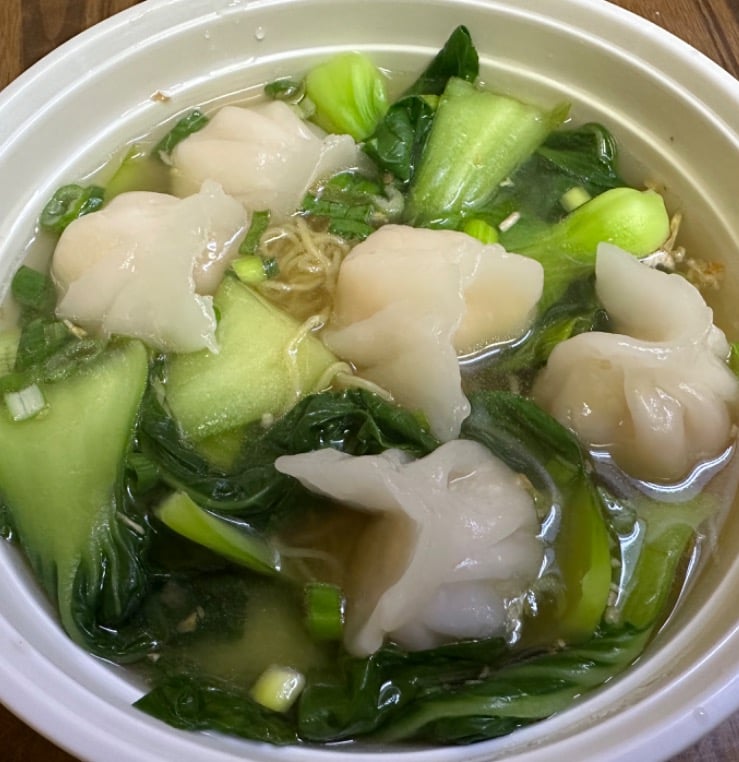 Crystal Shrimp Dumpling w. Noodles 虾饺汤面