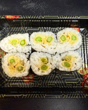 34. Asparagus Roll