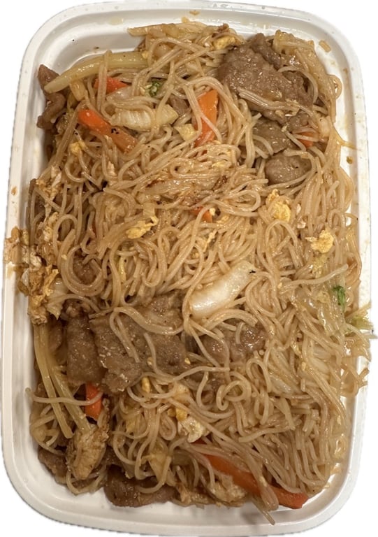 G11. 牛炒米粉 Beef Chow Mei Fun