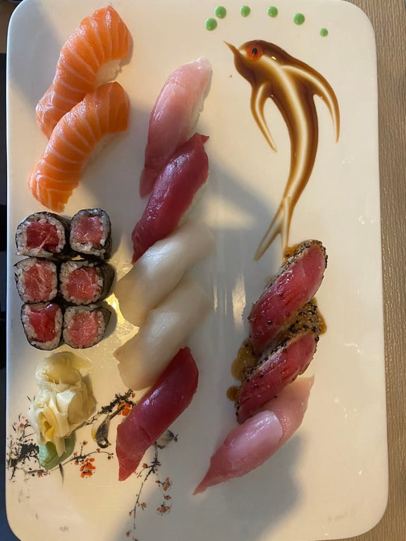 Sushi Deluxe