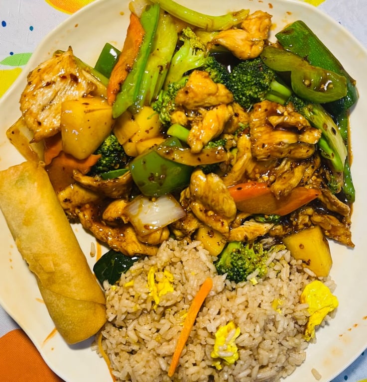 L5.  Mango Chicken w. Garlic Sauce 芒果鸡