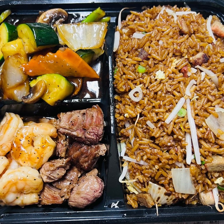 铁板虾牛 <br> 10. Hibachi Shrimp & Steak