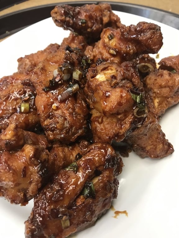 35. Black Honey Wing