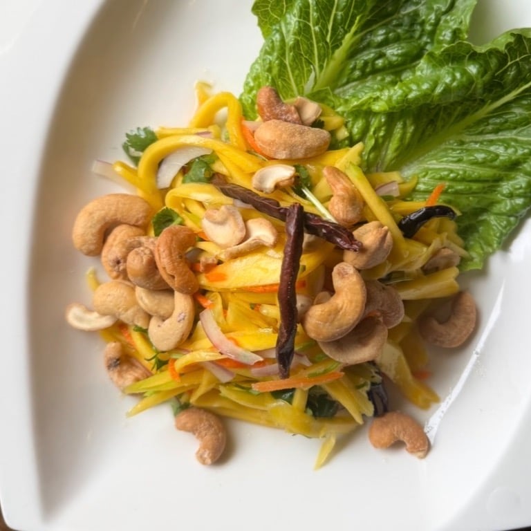 Mangoes Salad