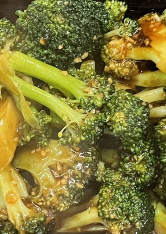 D71. 蒜蓉西兰花 Broccoli in Garlic Sauce