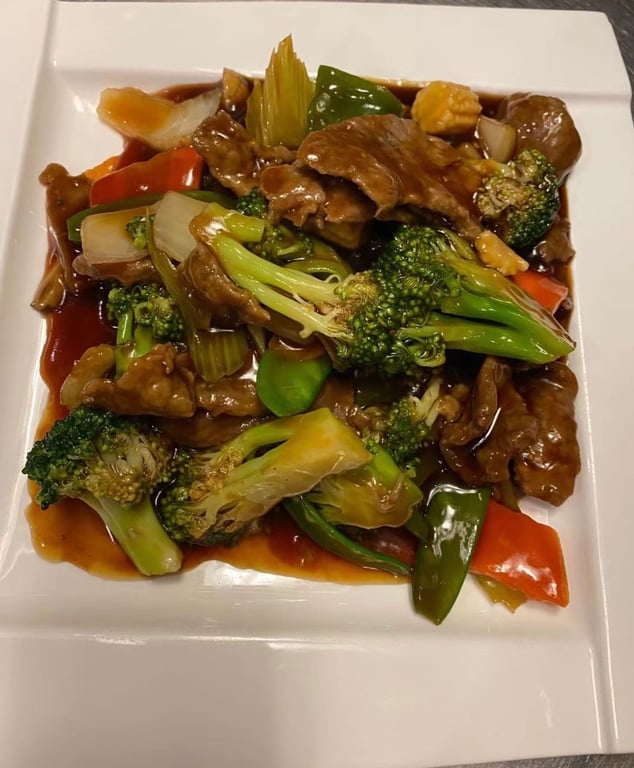 B2. Beef with Mixed Vegetables