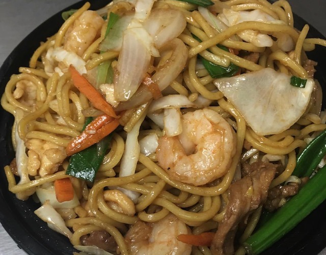 M4. House Special Lo Mein