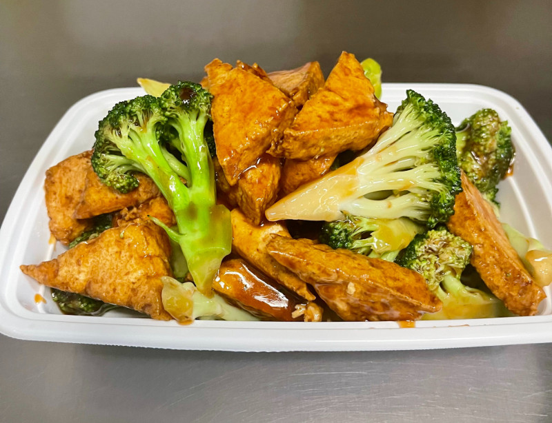 69. Bean Curd w. Broccoli