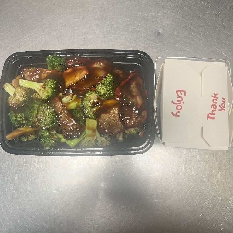 61. Roast Pork w. Broccoli