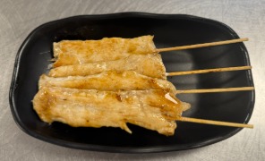 A13. 照烧鸡串 Chicken Teriyaki on Skewer (4)