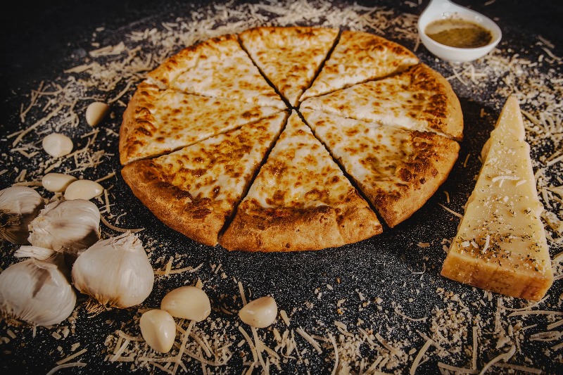 Build Your Own Organic Whole Wheat Pizza