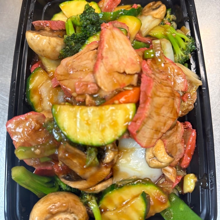 BBQ Pork with Veggies 素菜叉烧