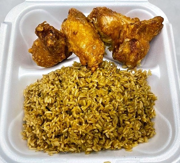 Plain Fried Rice + 4 Wings