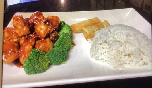 9. General Tso's Sauce Lunch