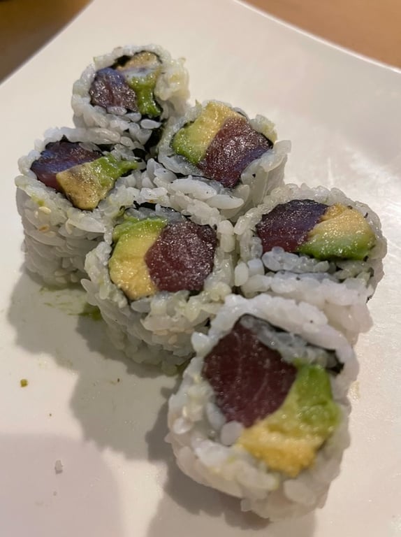 Tuna & Avocado Roll