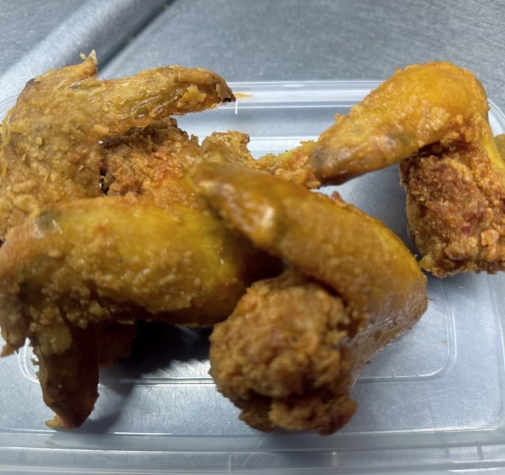 1 A. Fried Chicken Wings (4)