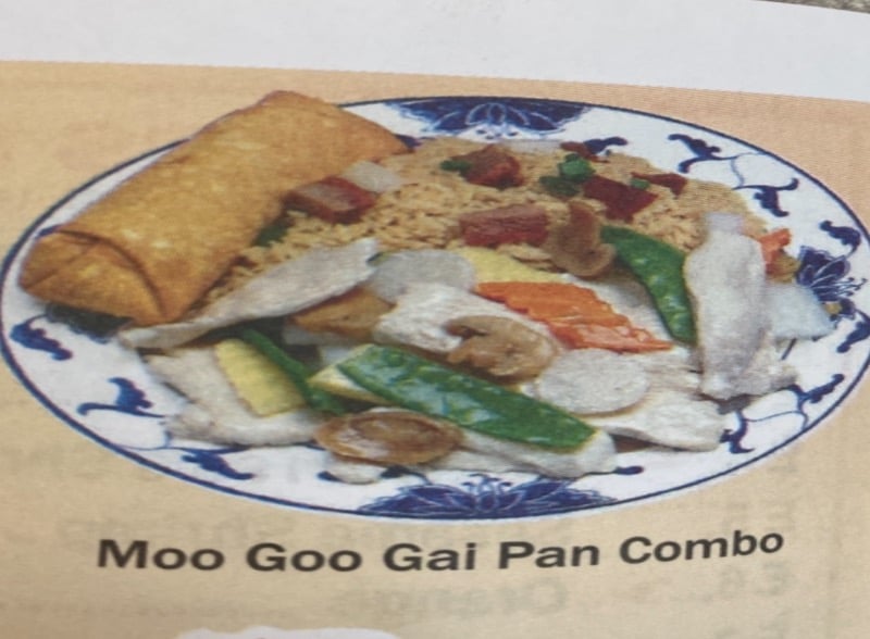 C7. Moo Goo Gai Pan