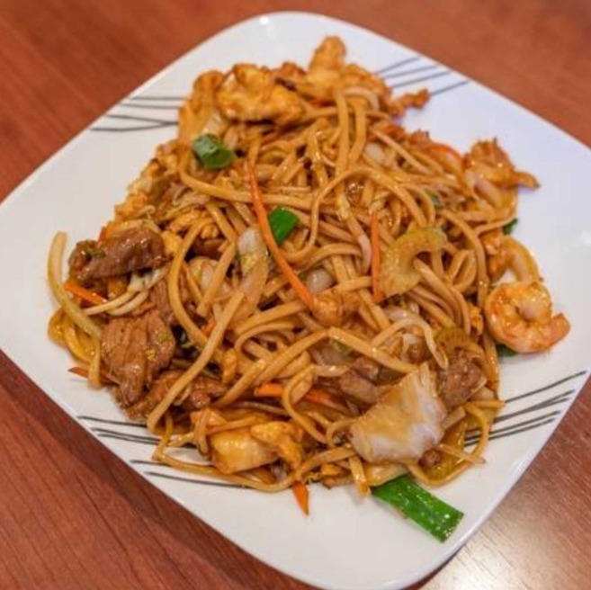 Assorted Lo Mein