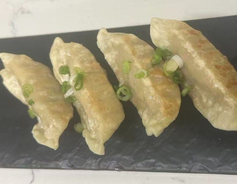Gyoza (6 pcs)