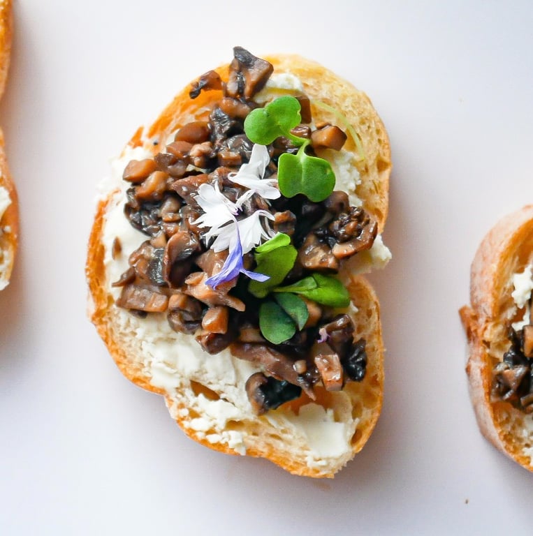 Crostinis champignons truffe