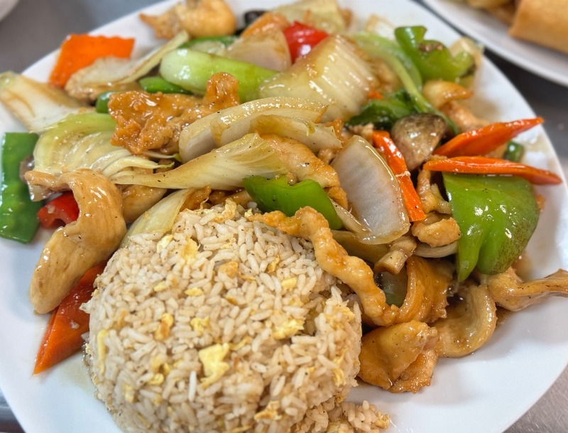 Chicken w. Mixed Vegetable 什菜鸡