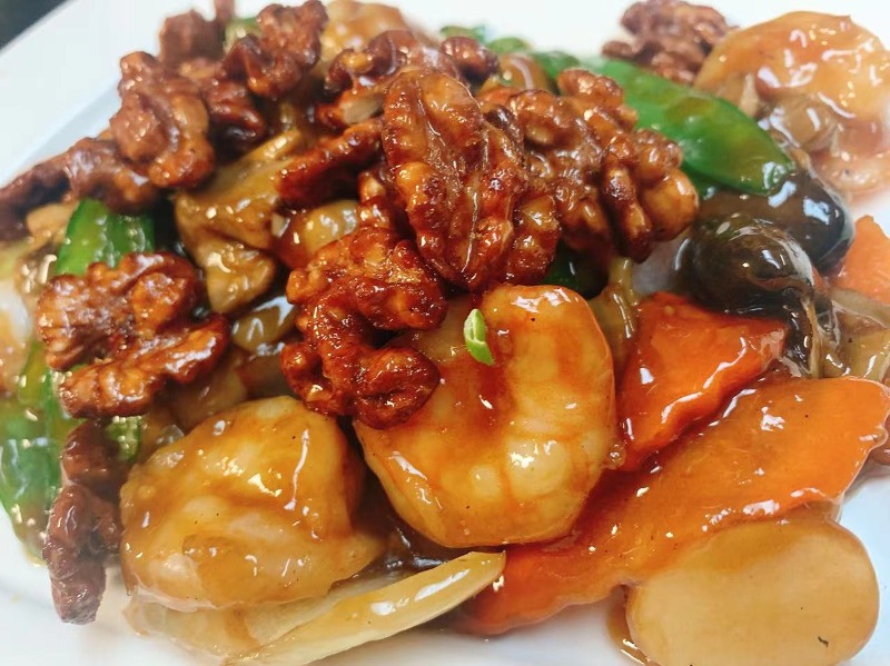 S-15. Shrimp with Honey Walnuts