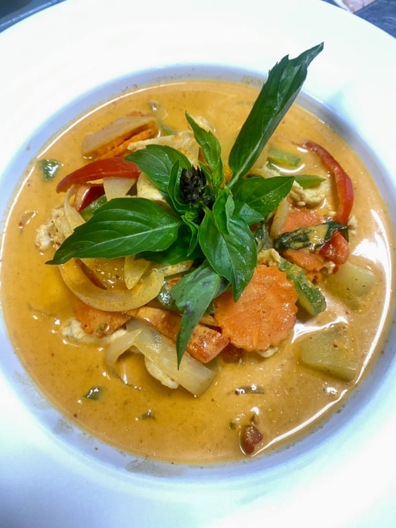 (L) Pineapple Curry