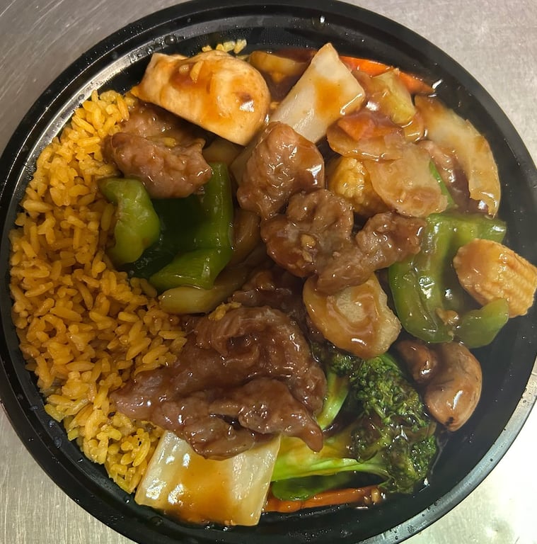 什菜牛<br>  Beef w. Mixed Vegetable