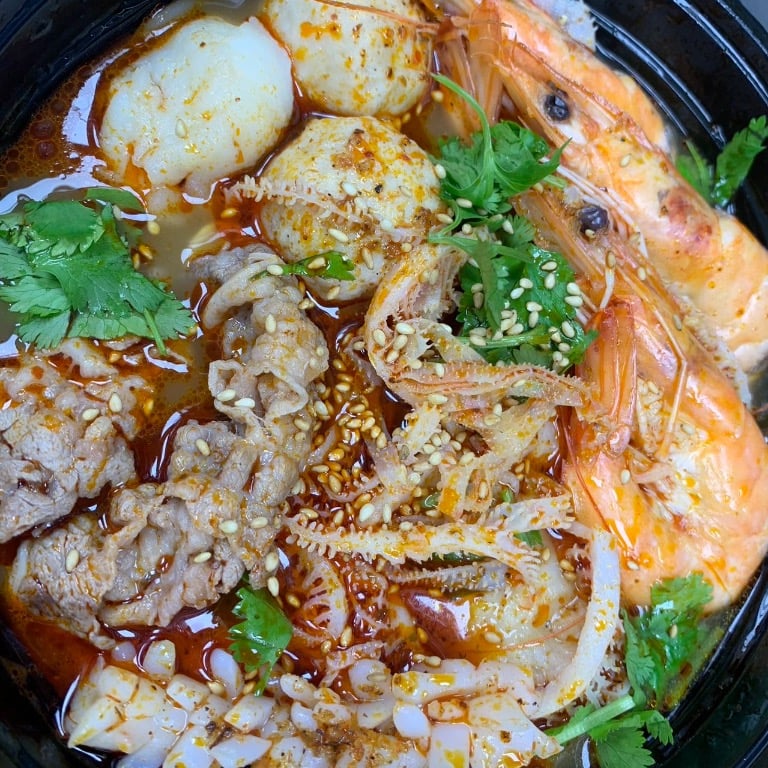 3. 招牌麻辣烫 Chef Special Combo Spicy Hot Pot