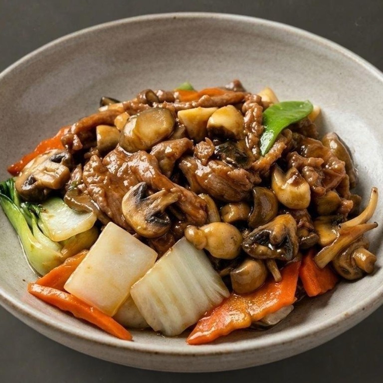 58. 蘑菇牛 <br>Beef w. Mushrooms