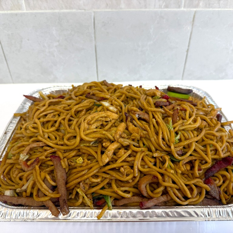 House Lo Mein Party Tray