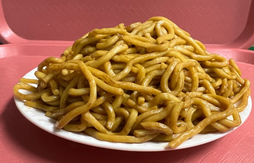 303. Lo Mein Soft Noodle