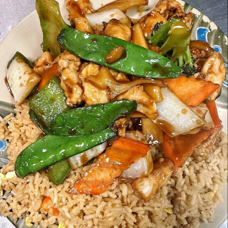 L 3. Chicken w. Mixed Vegetables