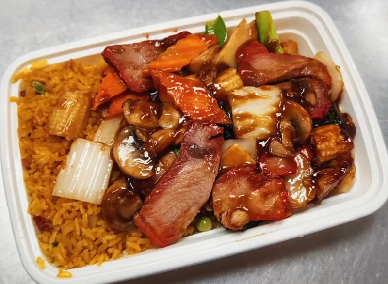 C4. Roast Pork w. Chinese Vegetable