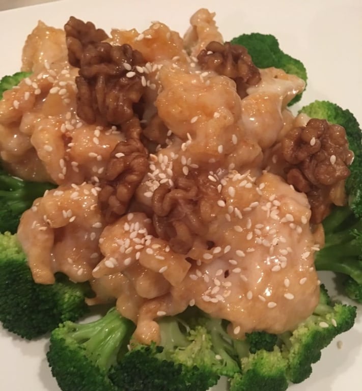 L. Walnut Chicken