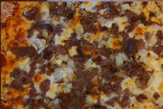 STEAK & ONIONS PIZZA