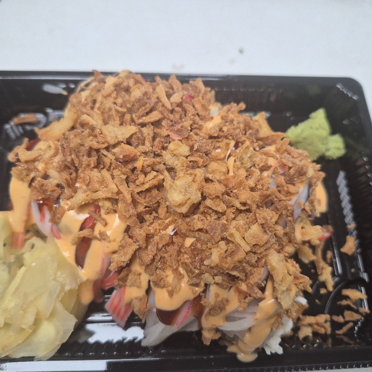 Cream Cheese Roll (8 pcs)