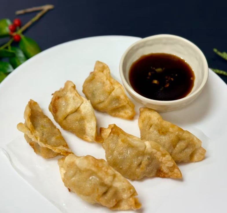 Gyoza (6)