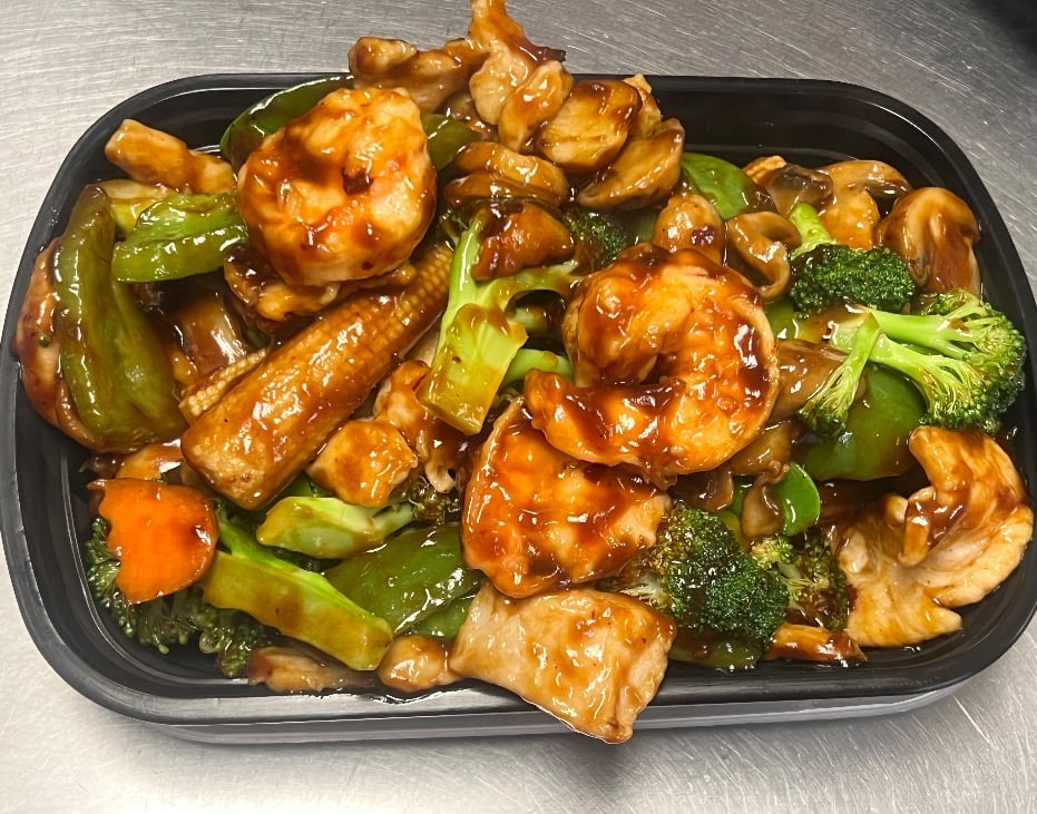 S6. Szechuan Chicken Shrimp