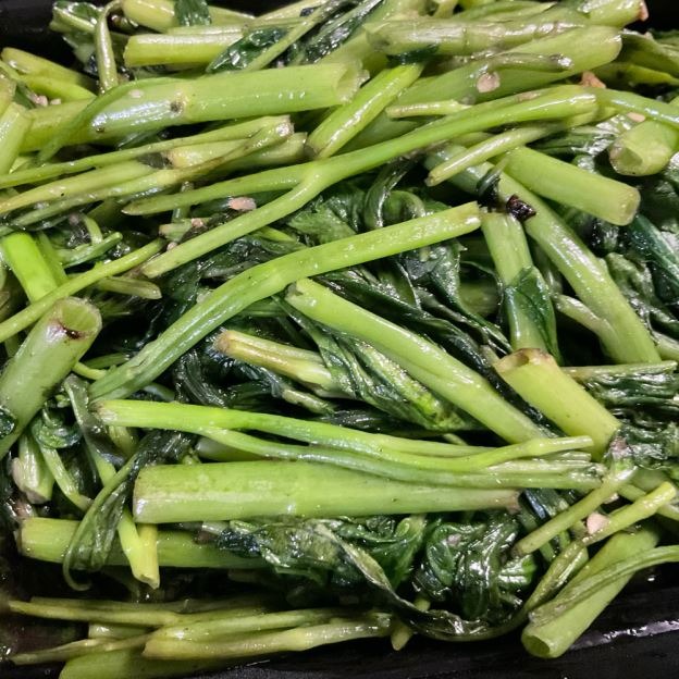 VG15. Ong Choy with Pickle Tofu 酸菜豆腐空心菜