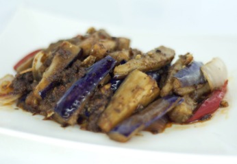 L5. Belachan Sauce with Eggplants 马来棧茄子