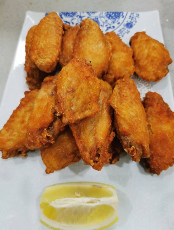 5. Deep Fried Chicken Wings (12)
