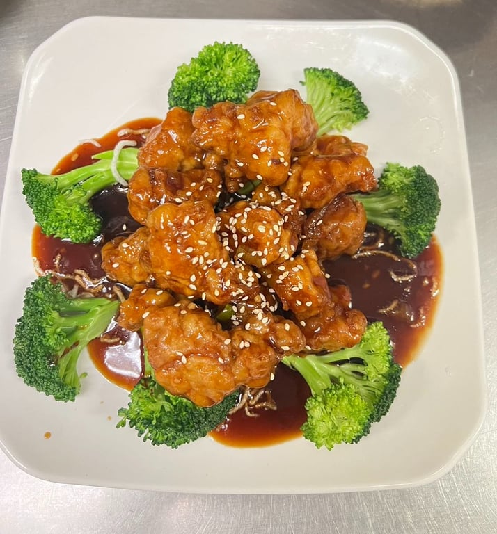 H7. Crispy Sesame Chicken