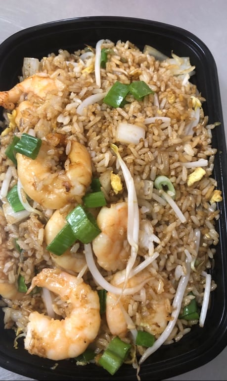 33. 特虾炒饭 Jumbo Shrimp Fried Rice