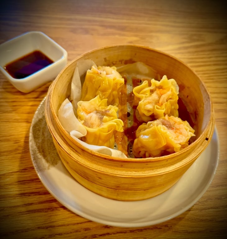 D7. Steamed Pork & Shrimp Shu Mai (4 pcs)