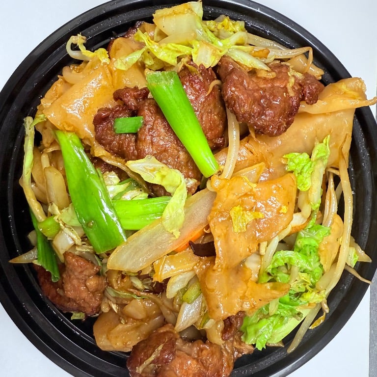 53. 牛河粉 Beef Chow Fun