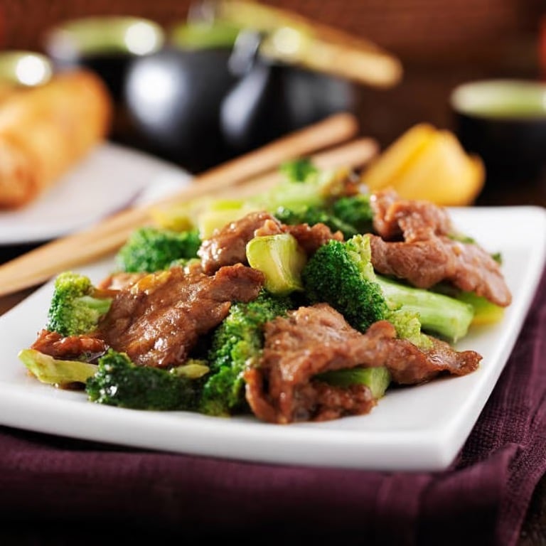 51. Beef with Broccoli